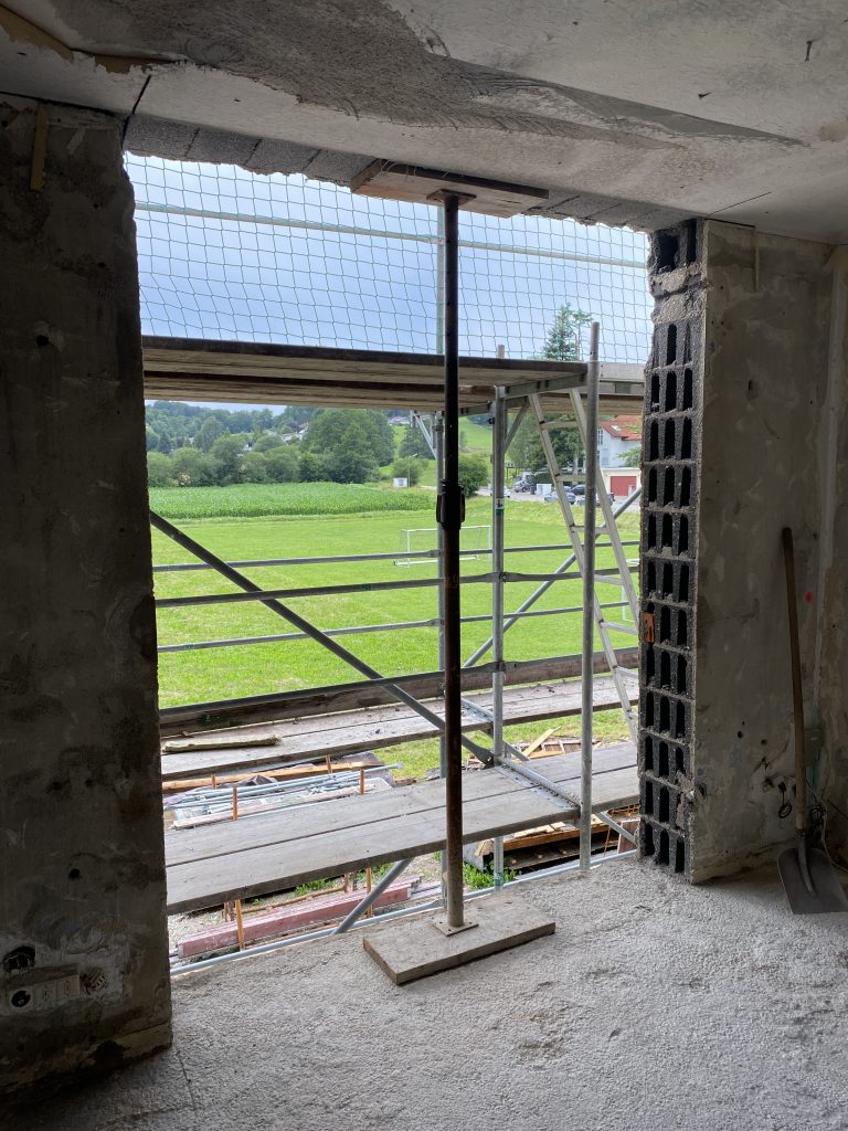 Herausgesägte Öffnung